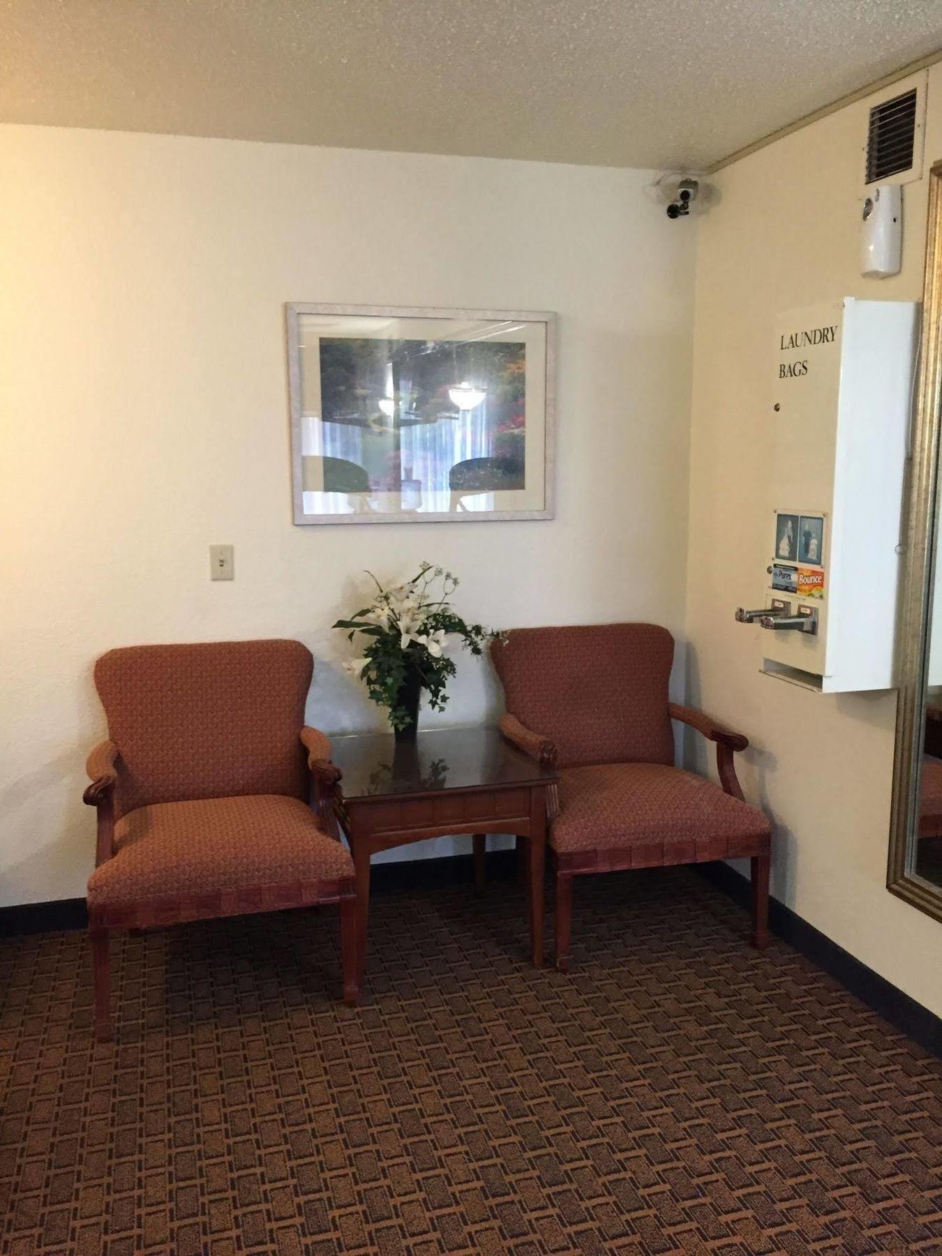 Quality Inn Milwaukee- ブルックフィールド エクステリア 写真